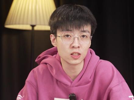 无线外设鼠标键盘,应该选择2.4G还是蓝牙?#外设 #无线 #无线鼠标 #电脑