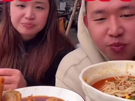 坤坤一直都很在意!希望有些人不要再黑他了,坤坤好好休息,等你回来哦。@名模坤 #名模坤#名模坤直播回放