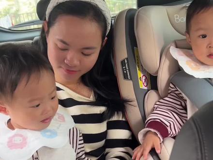 很多海南女孩在婚前挣得钱,如果娘家有需要,除了留生活所需要的其它全都给家里 ,如果是你,你会给娘家吗?#回娘家的路 #vlog十亿流量扶持计划 #记录真实生活 #婚前攒钱 #抖音小助手dou上热门