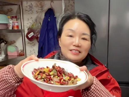 分享香辣猪肝的制作方法 #同城热门 #云泉私房菜 #香辣猪肝
