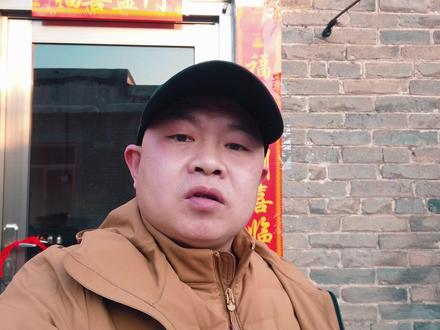 装50系列显卡先查主板 !不然白花钱 RTX50系显卡搭配老主板点不亮显示器,打游戏黑屏,行业软件花屏,颜色失真,卡顿,BIOS界面跟PPD似的,都是不兼容。买50系列显卡之前一定要先看看自己的主板#rtx50系列显卡 #RTX50显卡黑屏 #不兼容