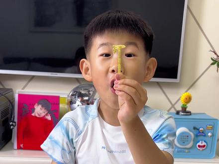 儿子心心念念的三角洲空投箱中午到了! #三角洲行动 #玩个很新的东西 #儿童玩具 #男孩子的快乐