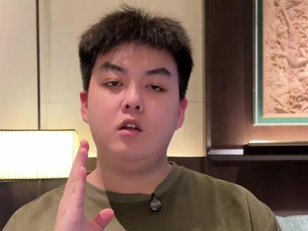 荣耀新一代青海湖电池到底厉害在哪里?拒绝废话,一条视频说明白#中国智造闪耀MWC
#中国硅碳电池获GLOMO大奖