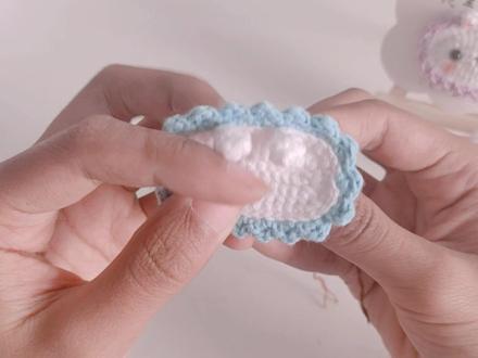 手工钩织《奶油小兔子》发夹教程来啦#手工diy #钩针教程 #钩织发夹