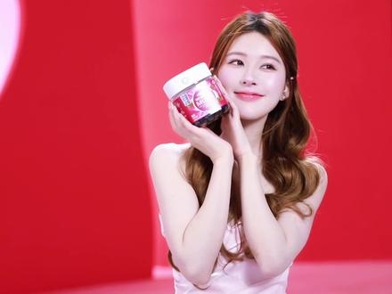 恭喜女神喜提新代言#赵露思 #olly全球品牌代言人赵露思