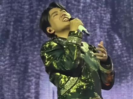 “哇!曾经蹬过泥”#海来阿木演唱会#海来阿木