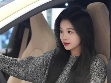 开上ET5,降温天气再也不用怕上车寒冷啦!#蔚来 #汽车 #蔚来et5 #昆明