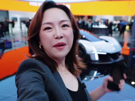 带大家第一视角逛展,现场太热闹了!#小米VisionGT #小米17Ultra徕卡版 #小米超跑 #概念车 #MWC2026