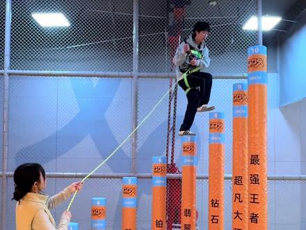 钢蹦侠潮酷运动苍南银泰店新店开业活动来了 #假期游玩 #寒假 #团购优惠 #孩子的快乐很简单 #运动乐园