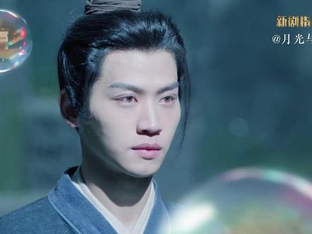 《白日提灯》放下也许并不意味着毁灭,可能是平静与幸福的开始 #白日提灯人鬼恋绝上头 #白日提灯 #影娱漫谈编辑部 #影娱热点团