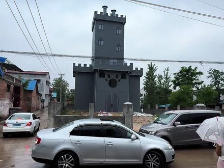 终究是00后长大了 盖了他心心念念的狼堡#自建城堡 #灰太狼 #程楼乡 #杨楼村#灰太狼城堡