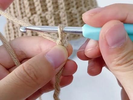 #编织围巾鱼骨帽配套围巾教程1#钩针编织 #手工钩织教程 #帽子编织