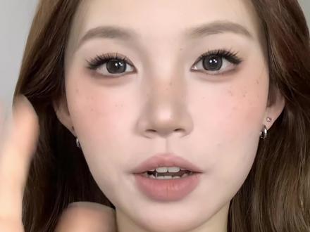 年度爱用化妆刷分享篇!!基本都是大家问得多的和我常用的~~无广安心食用喔
#化妆刷推荐 #化妆刷 #化妆工具