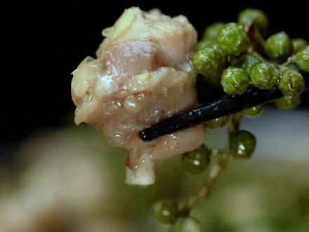 小白兔这样做,肉质嫩滑、清香麻辣#花椒兔 #真材实料才能做出好味道