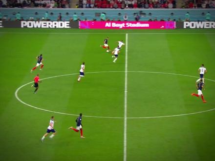 “说最狂的话 挨最毒的打”
#姆巴佩 #足球