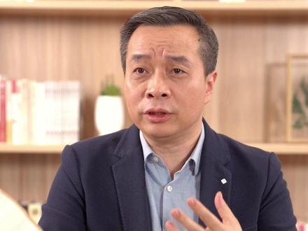 @抖音唐诗三百首 骆宾王被贬监狱,咏蝉以示高洁品格。#我在抖音读唐诗