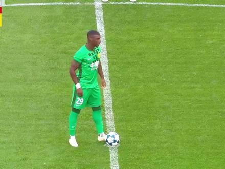 赛季首冠!北京国安2-0完胜上海海港时隔22年再夺超级杯冠军 蒙哥马利执教首秀开门红,达万世界波,曹永竞替补建功,让·克劳德中柱。#中国足协超级杯 #北京国安夺得超级杯冠军 #上海海港VS北京国安 #上海海港0比2北京国安 #dou来足球季