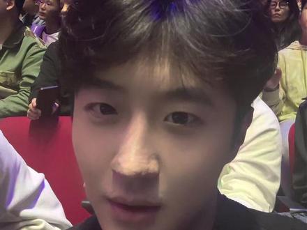 恭喜石宇奇新王登基!!#石宇奇 #天王杯