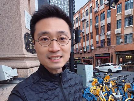 压箱底分享,上海跑道的颜值担当究竟是哪条? #打卡幸福虹口 #北外滩滨江绿地 #上海跑步 #上海跑步圣地 #先跑再说 @DOU+小助手