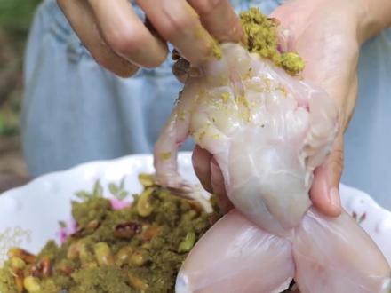 盘点越南怪异美食,癞蛤蟆的神仙做法,蛤蟆这么做味道简直绝了! #乡村味道 #地方特色美食 #美食vlog