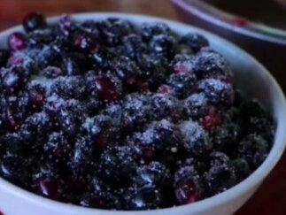 海南蒲桃用海南话说叫黑墨籽,现在这个季节就有得吃了