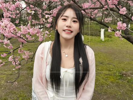 4个超简单樱花拍照技巧🌸避开人群拍大片‼️ 又到樱花季了!樱花树下真的是谁站都美🌸
姐妹们快用这几个方法拍照吧
#我的春日写真 #樱花拍照 #我和春天合个影 #手机摄影 #构图技巧