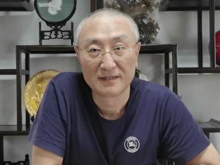 阳光电源:风口上的风险#阳光电源 #市值 #光伏 #新能源产业