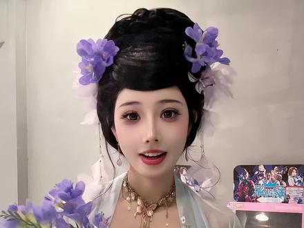 以后满服就有属于自己的名字了 就不要再张冠李戴了
#汉服复兴 #汉服日常 #汉服出行 #传统文化 #文化传承
