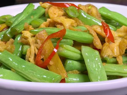 四季豆炒蛋,掌握了技巧,做出来翠绿不变色,不发黄,清甜脆爽 #家常菜 #简单美食
