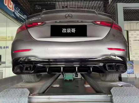 #奔驰新C #奔驰c63amg #奔驰C级改装#奔驰C级后唇尾喉 2022新款奔驰C级W206运动版升级改装C63AMG后唇尾喉,下护板,可选配出气转接管#奔驰新C改装 #奔驰c200l #奔驰c260l #改装