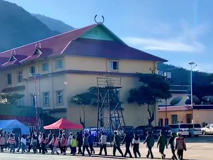 缅甸佤邦和平建设三十周年庆典!👉🏾👉🏾
#缅北#缅甸佤邦 #佤邦联合军 #视频推荐 #大数据推荐给有需要的人