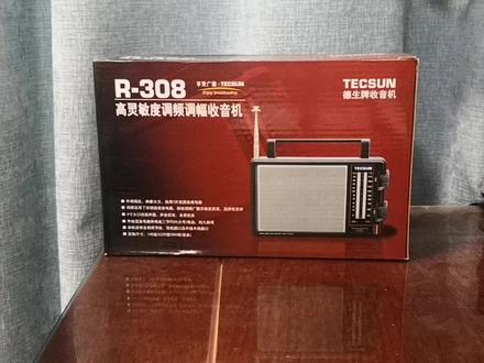 经典德生R308,中波性能强,喇叭好听,非常适合听音乐,新闻播报#收音机 #音箱 #业余无线电 #无线电 #音响 #发烧友 #发烧音响 #功放 #德生收音机 #德生r308