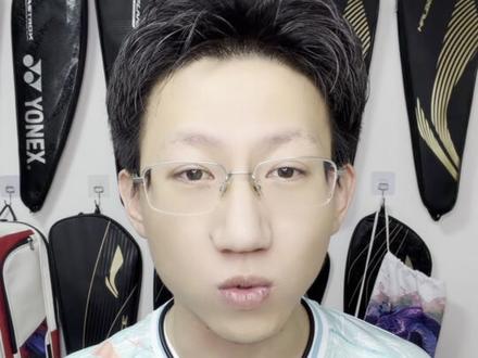 战戟8000,9000,9000P这三把球拍,应该怎选?反正呢,我自己选的是9000😂#战戟8000 #战戟9000 #战戟9000power