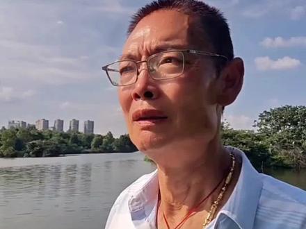 山河无恙,因有你们默默坚守
致敬中国军人,铁血铸军魂🇨🇳
2026建军99周年,盛世感恩守护者……#军歌嘹亮 #八一建军节 #致敬中国军人 #祖国万岁 @DOU+上热门 🔥 @抖音