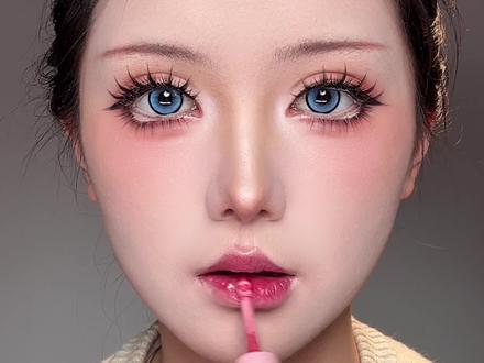 跟练!万用女角色嘟嘟唇教程来啦
#妆教 #cos妆 #唇妆 #嘟嘟唇