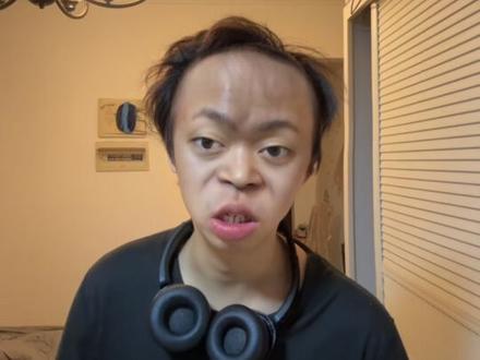 Pov:那个拼命想引起你注意的男生 #抽象 #搞笑 #段子