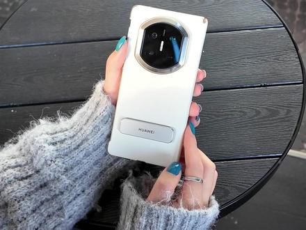 折叠手机看视频的「完美打开方式」~ #华为MateX7 #越展开越心动 #鸿蒙越用越香 #HarmonyOS6 #折叠屏超可靠的