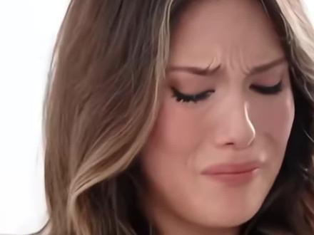 崩溃5分钟,训练两小时:谷爱凌用汗水书写属于自己的答案#谷爱凌#林孝埈#苏翊鸣#新年答案之书