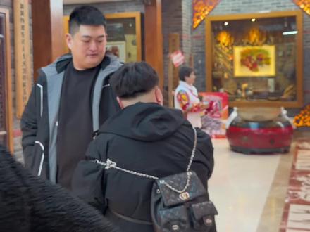大宝来见自己牛爹了#赵大牛#乐瘦阿灿