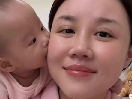 “这个病例错得太离谱了!”歌手韩红为宁波小洛熙发声,此前小洛熙尸检报告与病历存在出入#情感 #医疗 #韩红