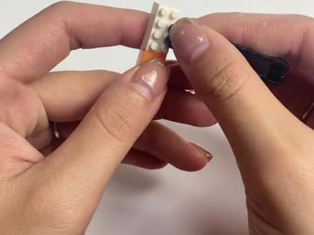 积木拼错了,怎么拆?不费牙的拆件步骤
麻麻再也不用担心我的牙齿咬坏了
#积木 #积木起件器 #乐高小颗粒 #国产积木 #积木积木