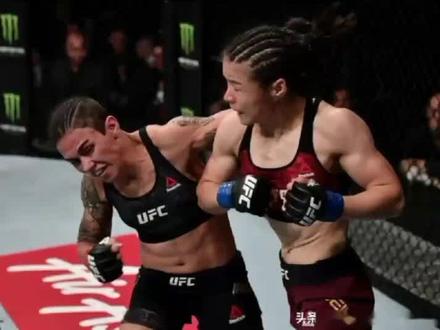 中国首位ufc冠军张伟丽🥊