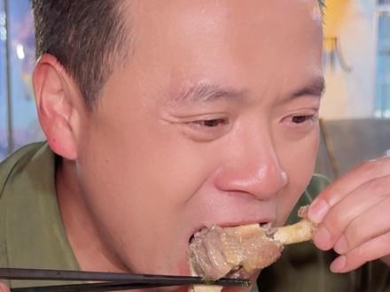 闽南人食补秘籍!全部都藏在这碗滴露鸭汤里啦!有没有喝过呀! #小林哥品人生百巍 #美食探店 #漂亮饭 #闽南美食 #滴露鸭