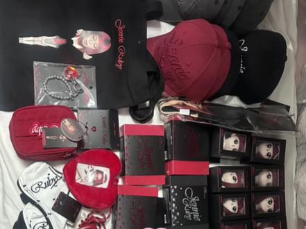 JennieX名创优品联名#偶像周边 #明星周边 #Jennie #粉丝经济 #Jennie名创优品