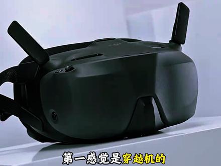 大疆全景无人机Avata360发布重新定义穿越机8K全景视频 大疆阿瓦塔360,一台能重新定义穿越机的8K全景相机。它最大的作用是,让你在飞行中直接拍摄无拼接的1.2亿像素球形全景,后期可以自由裁切任何视角。搭配DJI Goggles N3眼镜和体感操控,沉浸感拉满。全向避障和桨叶保护,让新手也能在城市和室内安心创作。这才是真正的‘上帝视角’生产力工具
#大疆Avata360 #全景相机 #数码产品 #无人机 #360全景相机