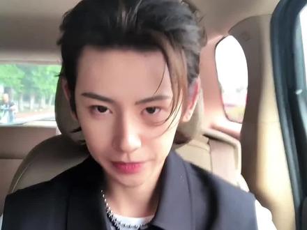 我宣布!今年的“宠粉天花板”已经被小鬼王琳凯提前锁定了!#多闪2026马上遇见 #小鬼王琳凯空降多闪聊天室