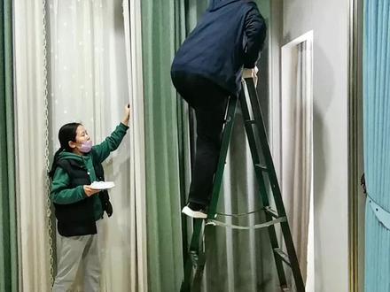 罗马杆窗帘如何拆卸清洗?经常有人问琳龙姐这个问题,昨天在店里直播换样品时给给大家做了分享,觉得对你有帮助记得点个爱❤️#阳城窗帘#阳城装修#阳城窗帘哪里好#琳龙姐在阳城做窗帘#同城实体店 @抖音来客官方助推官 @抖音小助手