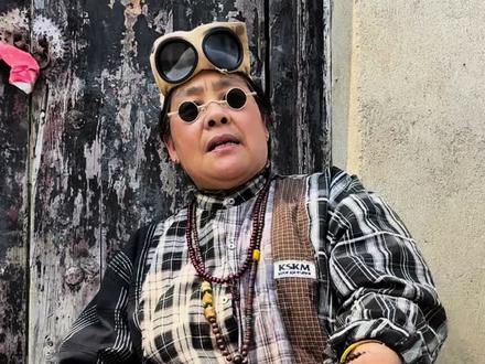 咱这个千山万水总是情
咱留个痕迹行不行 😂😂😂