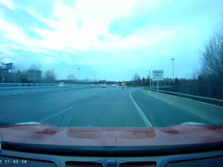 跟小红好好告个别吧#安全出行 #文明行车 #危险驾驶