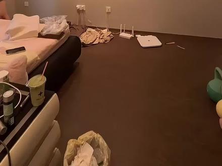 后妈姐想给我立规矩了看来 说真的,和她完全不在一个频道上,少给自己加那么多内心戏行不行?感觉这位后妈姐,好像不是很聪明的样子😅
#真实生活分享计划 #后妈 #家庭关系 #原生家庭 #家庭日常